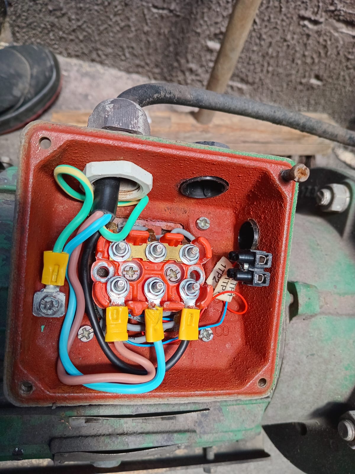 Manutenção Corretiva em Motores Elétricos